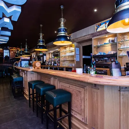 דירה Les De - 3 Dans Le Centre De הוי